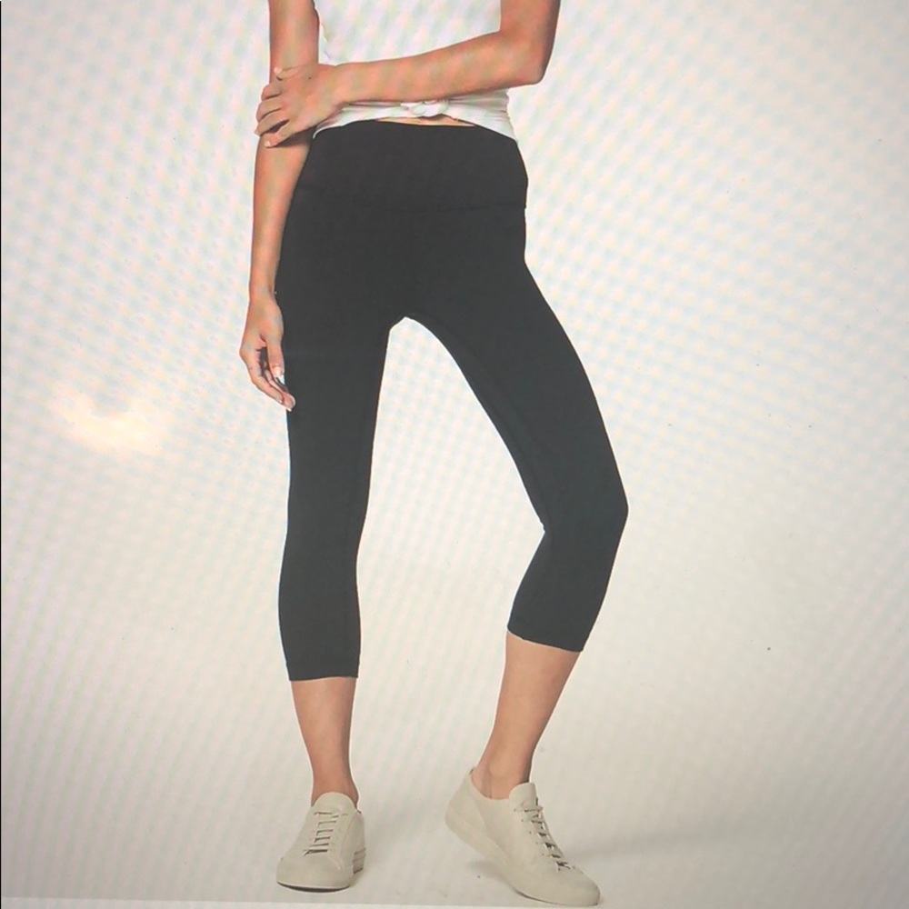 Lululemon Align Crop 19”